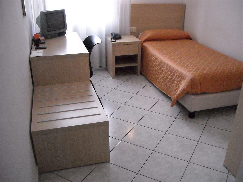 Albergo La Posta Arezzo Badia Al Pino Exteriör bild